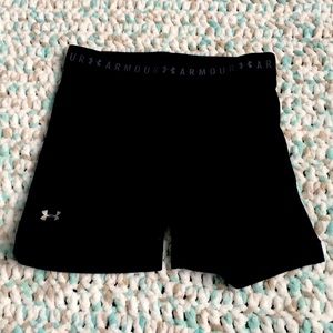 Under armour tight gym shorts